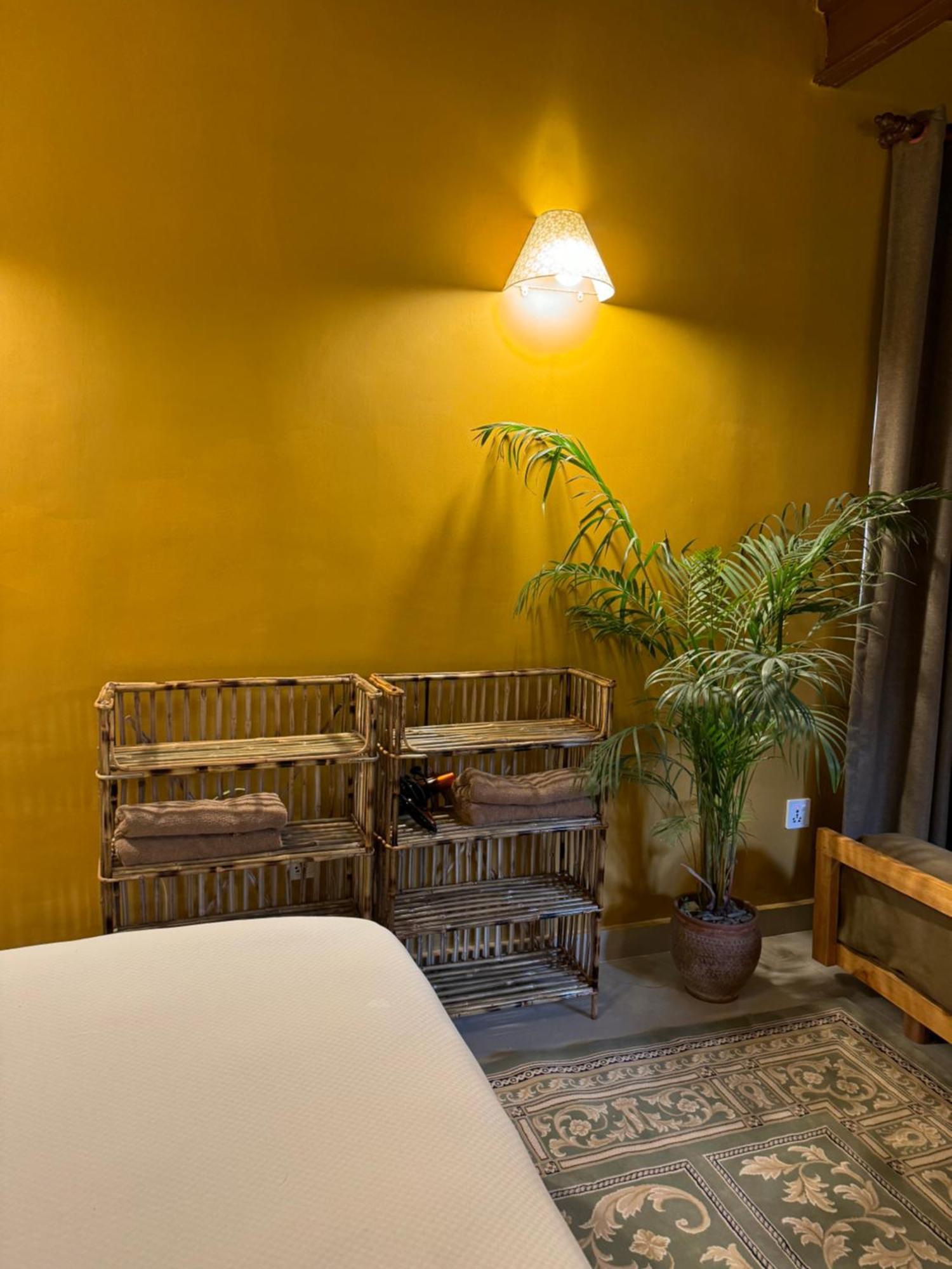 The Melo Pomelo Courtyard. Apartment Kathmandu Exterior photo